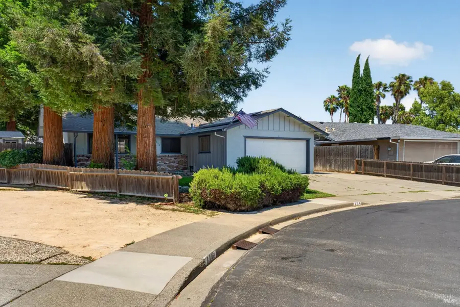 124 Albany Court, Vacaville, CA 95687 - #2