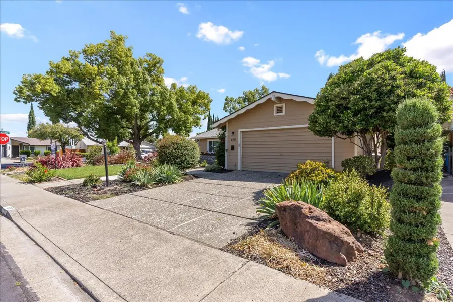 100 Rainier Circle, Vacaville, CA 95687 - #3
