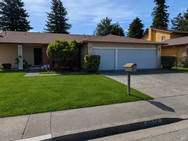 4876 Fairway Drive, Rohnert Park, CA 94928
