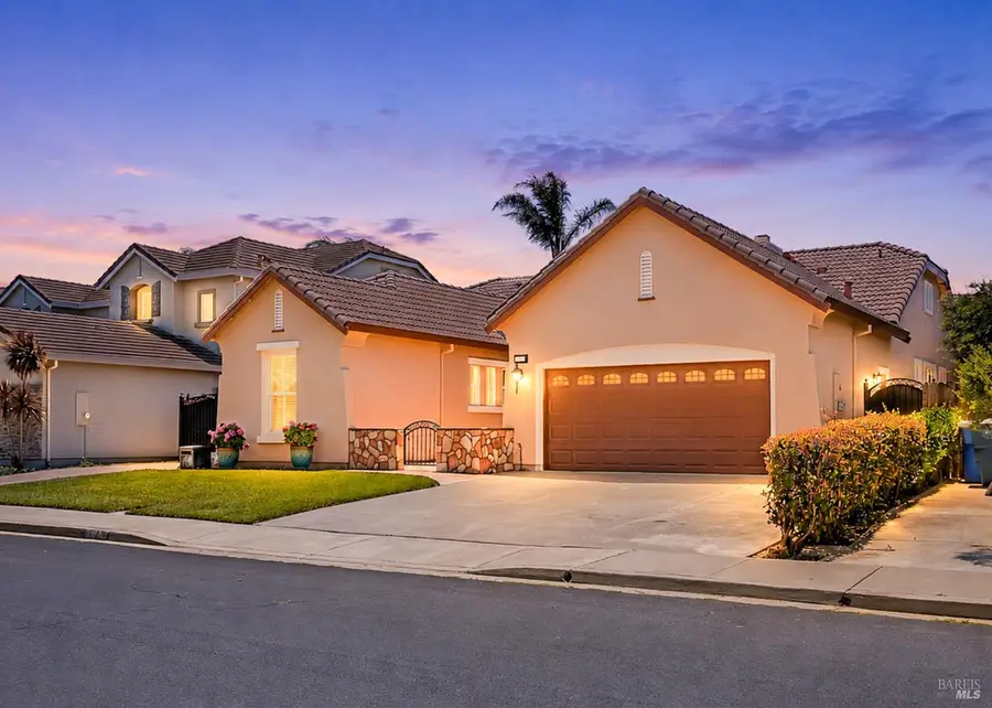 625 Sparrowhawk Drive, Vacaville, CA 95687 - #3