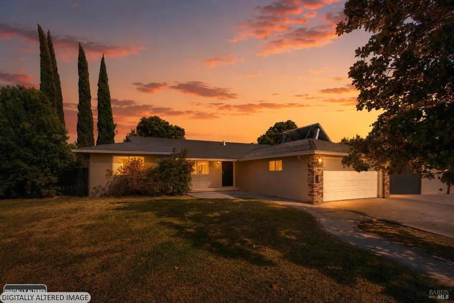 395 Spindrift Way, Vacaville, CA 95687 - #2