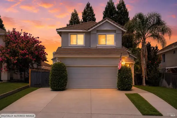413 Rolling Oak Drive, Vacaville, CA 95688