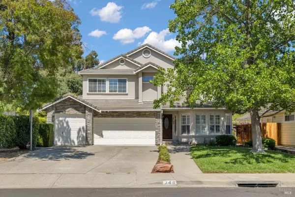 349 Oak Valley Drive, Vacaville, CA 95687