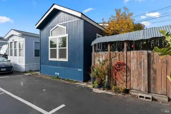 742 Francisco W Boulevard #B3, San Rafael, CA 94901