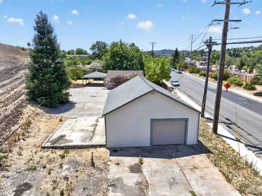 370 Brown Street, Vacaville, CA 95688 - #3