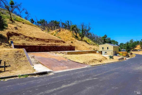 1057 Arroyo Grande Drive, Napa, CA 94558