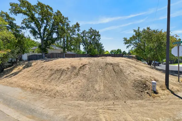 141 Westwood Street, Vacaville, CA 95688