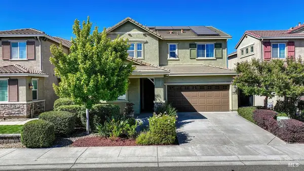 160 Kodiak Drive, Vacaville, CA 95687