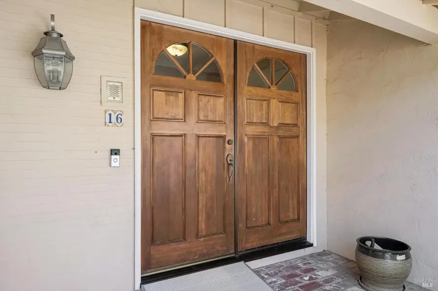 16 Cottonwood Drive, San Rafael, CA 94901 - #2
