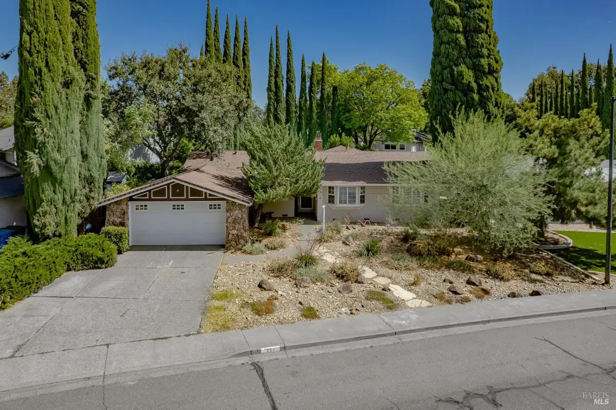 351 Alamo Drive, Vacaville, CA 95688 - #1