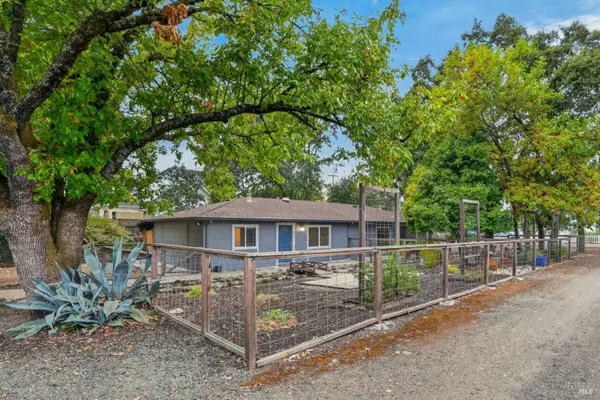 622 Solano Avenue, El Verano, CA 95476