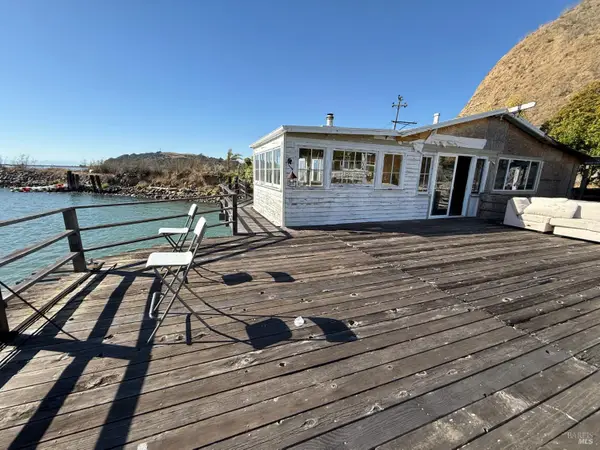 40 Sandy Beach Road, Vallejo, CA 94590