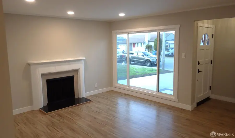 735 Maddux Drive, Daly City, CA 94015 - Image #3