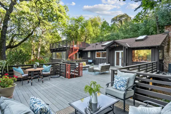 176 Los Trancos Circle, Portola Valley, CA 94028