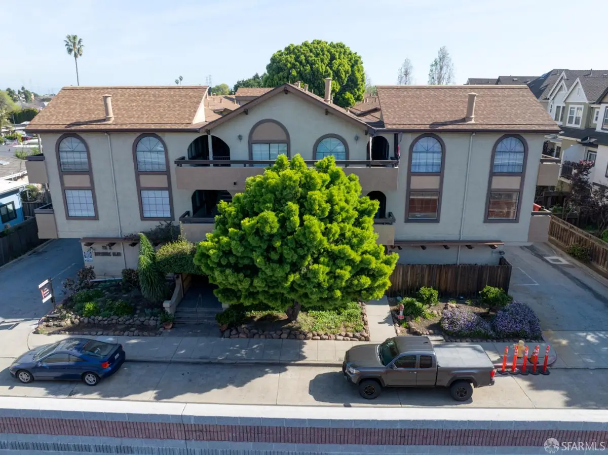 711 S Bayshore Boulevard #10, San Mateo, CA 94401 - #1