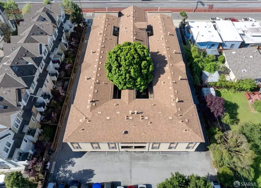 711 S Bayshore Boulevard #10, San Mateo, CA 94401 - #3