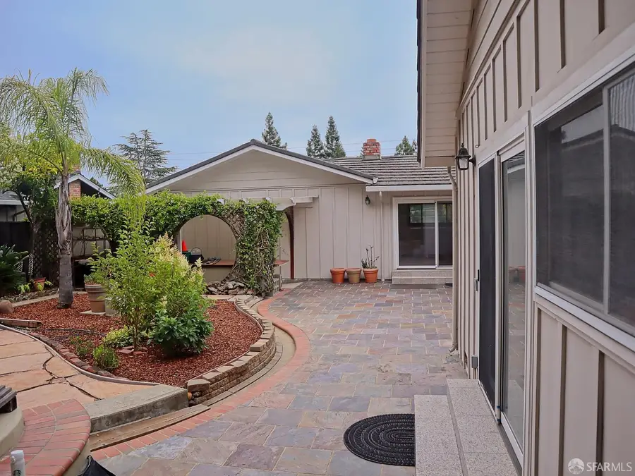 2716 Brittan Avenue, San Carlos, CA 94070 - #3