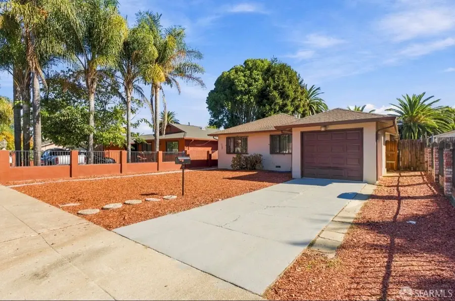 2134 Capitol Avenue, East Palo Alto, CA 94303 - #2