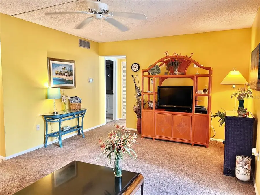 6157 Midnight Pass Road #E23, Sarasota, FL 34242 - Image #3