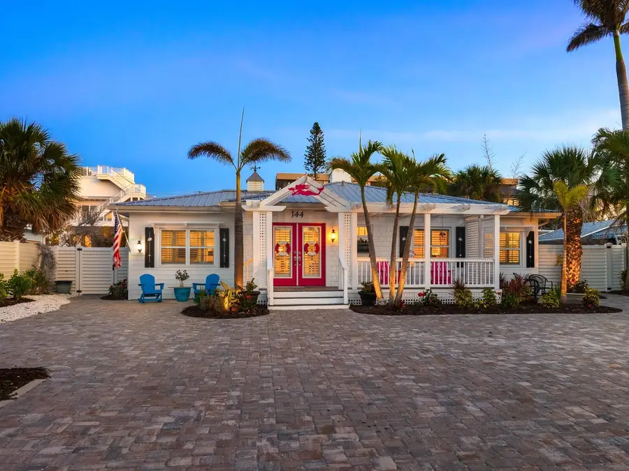 144 Harrison Drive, Sarasota, FL 34236 - Image #2