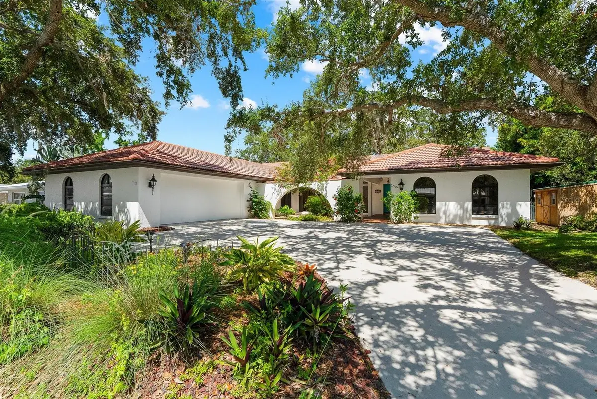 2504 Tanglewood Drive, Sarasota, FL 34239 - Image #1