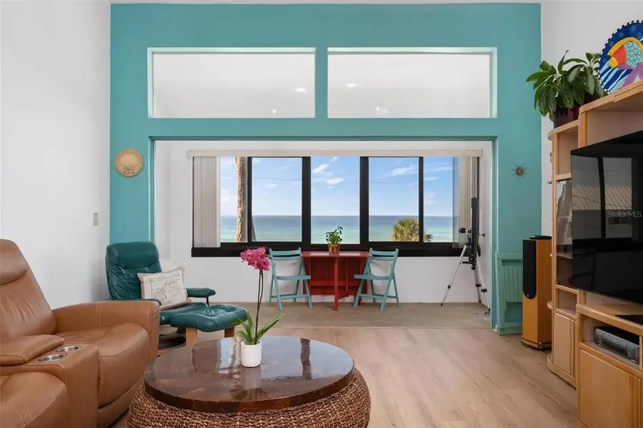 1007 Gulf Drive N #208, Bradenton Beach, FL 34217 - Image #2