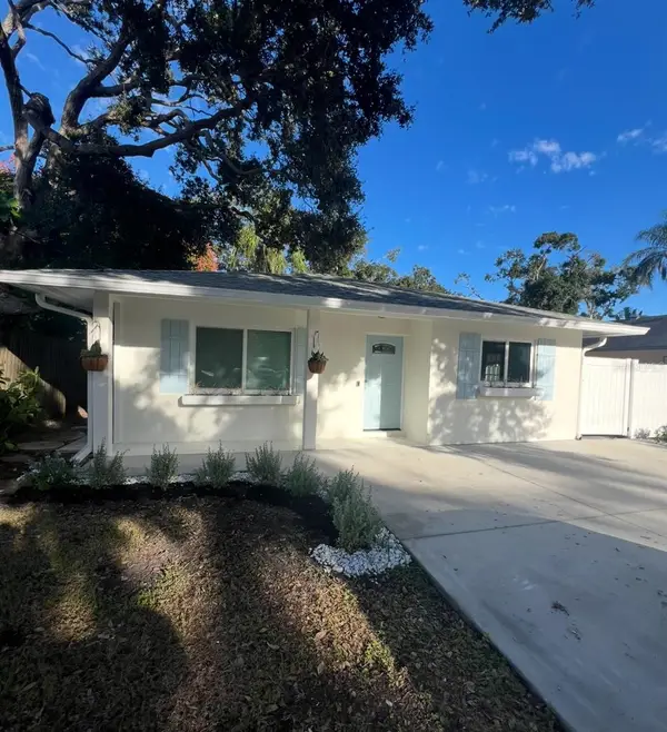 4731 Violet Avenue, SARASOTA, FL 34233