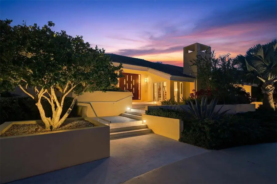 1571 Harbor Cay Lane, Longboat Key, FL 34228 - Image #3