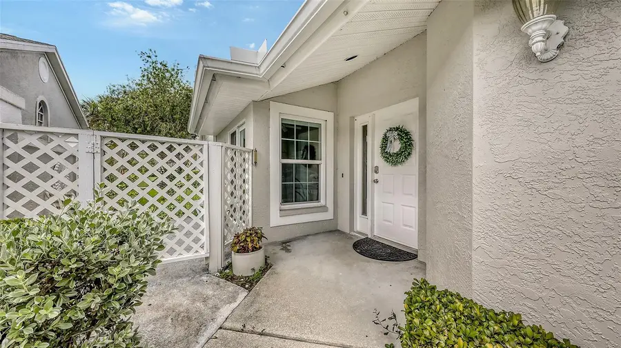 5568 Country Club Way, Sarasota, FL 34243 - Image #2