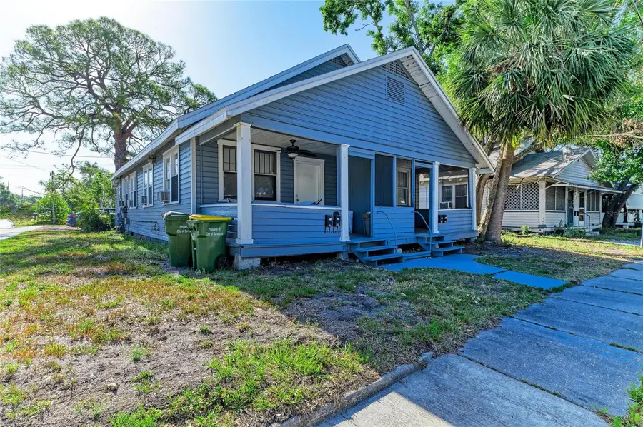 432 Adelia Avenue, Sarasota, FL 34236 - Image #2