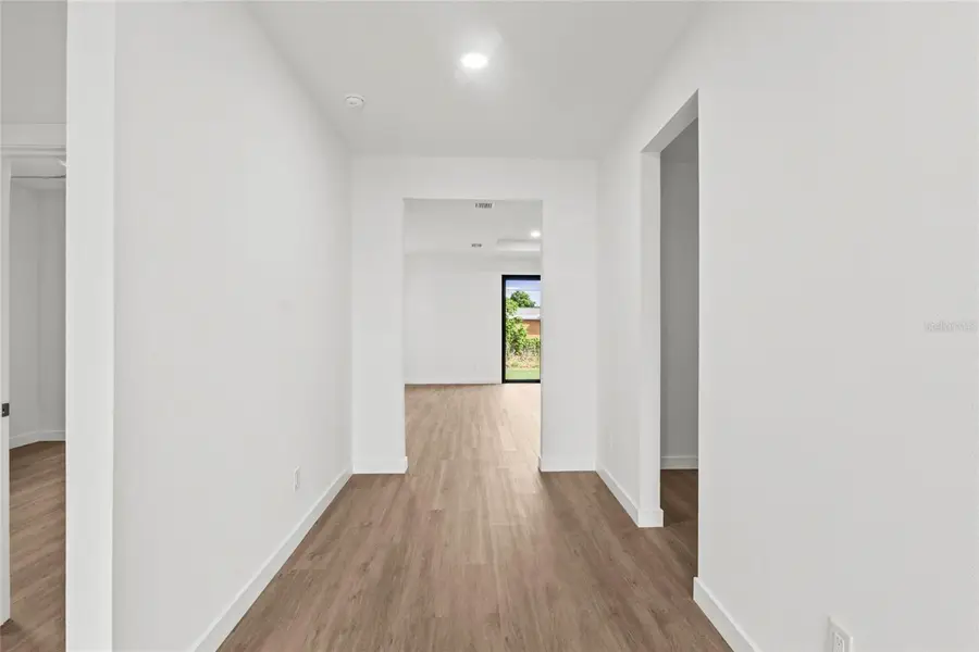 551 Crandall Street Nw, Port Charlotte, FL 33952 - Image #3