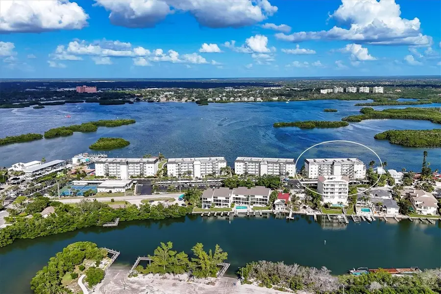 9011 Midnight Pass Road #426, Sarasota, FL 34242 - Image #2