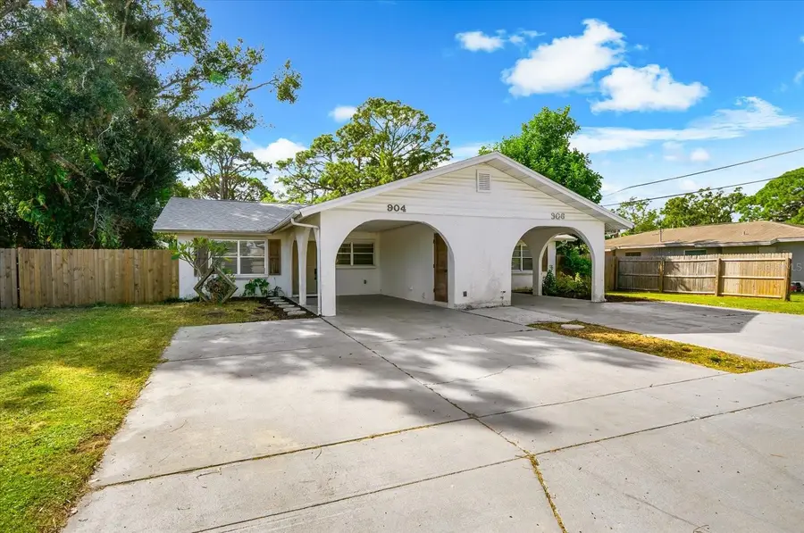 904 66th Avenue W, Bradenton, FL 34207 - Image #2