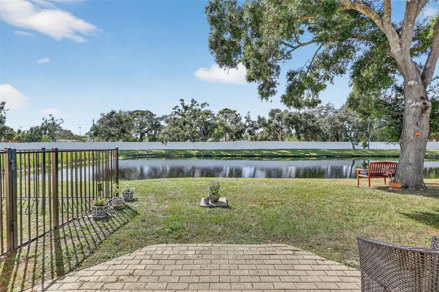 1058 Whitegate Court, Sarasota, FL 34232 - Image #2