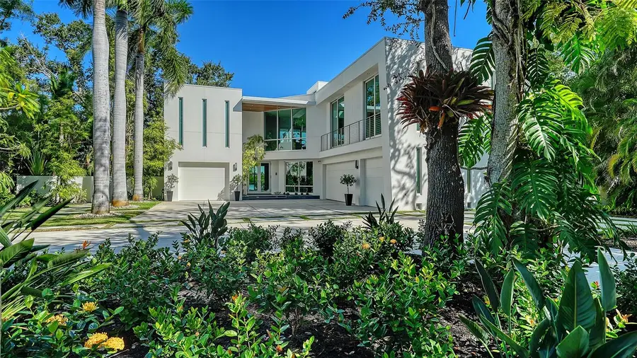 251 Cedar Park Circle, Sarasota, FL 34242 - Image #3