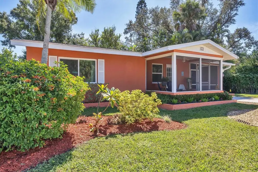 300 Pocono Trail E, Nokomis, FL 34275 - Image #3