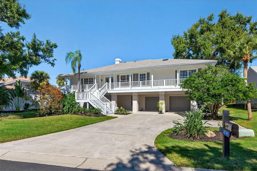 4719 E Trails Drive, Sarasota, FL 34232 - Image #2