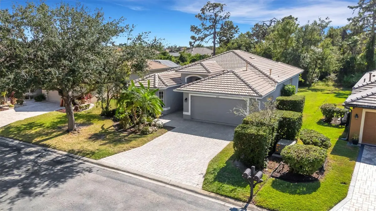 6874 74th Street Circle E, Bradenton, FL 34203 - Image #1