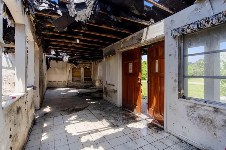 189 Cummins Avenue Ne, Port Charlotte, FL 33952 - Image #3