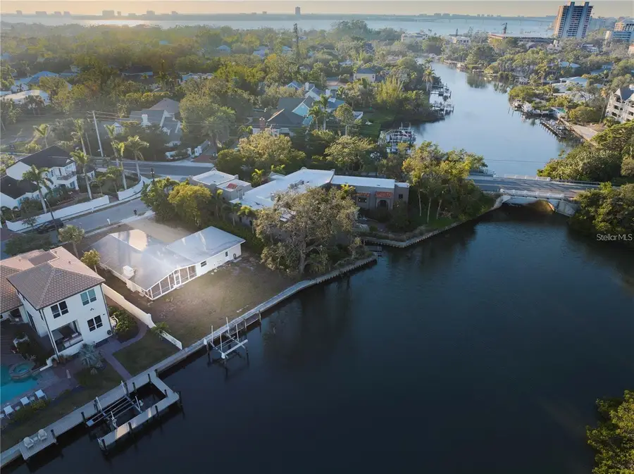 1821 Lincoln Drive, Sarasota, FL 34236 - Image #2