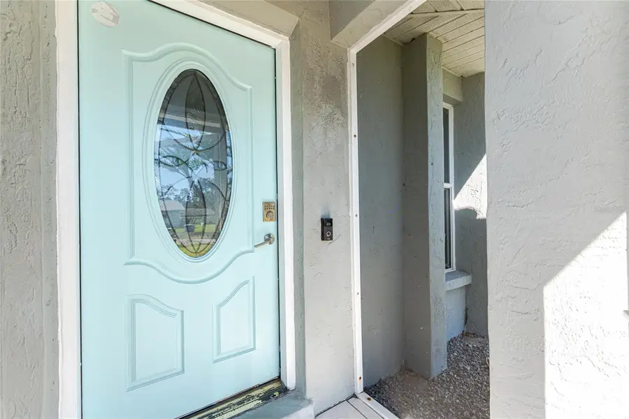 557 Briarwood Road, Venice, FL 34293 - Image #3