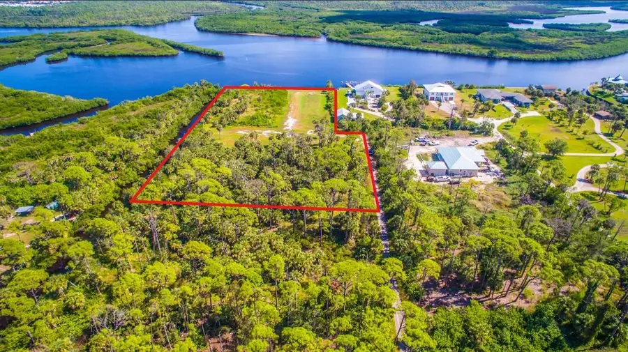 Deer Court, Venice, FL 34293 - Image #2