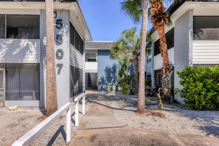 5507 Fountain Lake Circle #B203, Bradenton, FL 34207 - Image #2