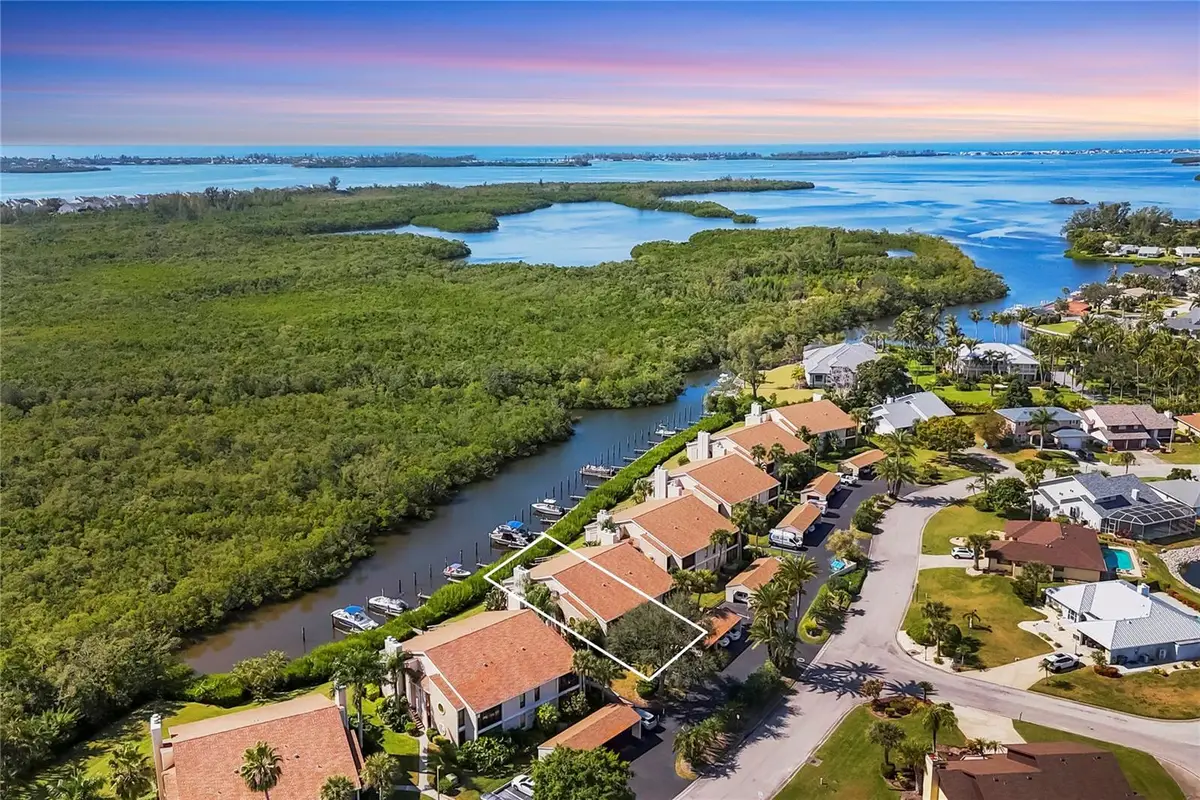 8702 54th Avenue W, Bradenton, FL 34210 - Image #1