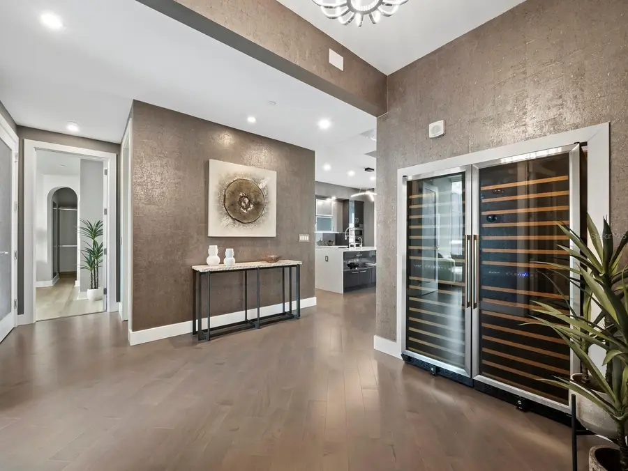 1155 N Gulfstream Avenue #1709, Sarasota, FL 34236 - Image #3