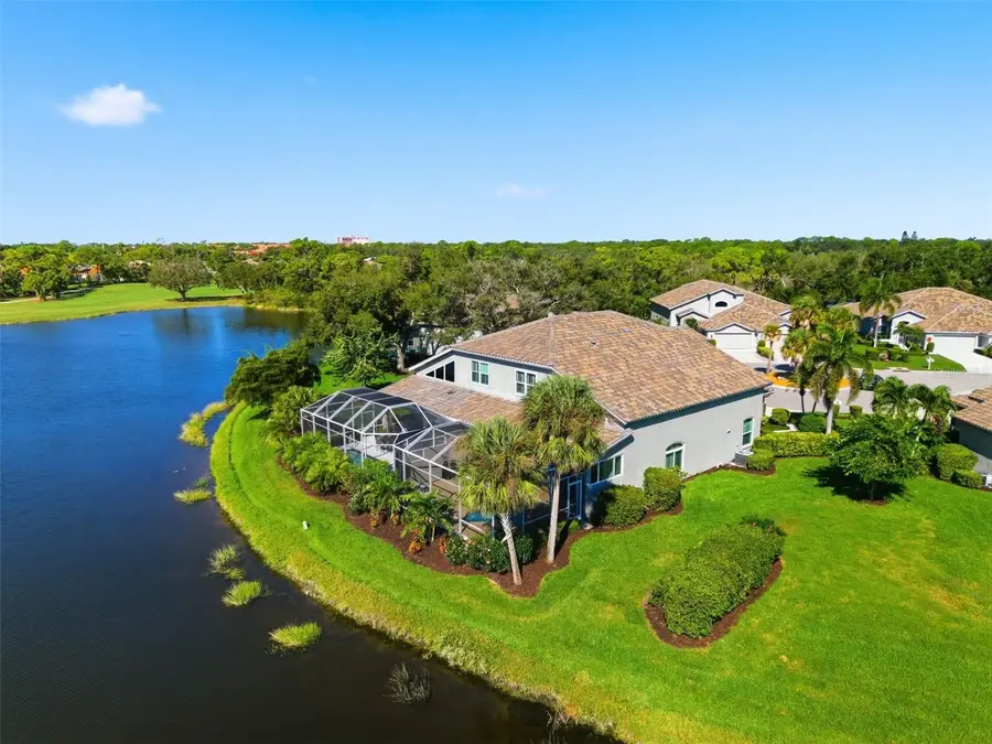 8705 Pebble Creek Lane, Sarasota, FL 34238 - Image #2