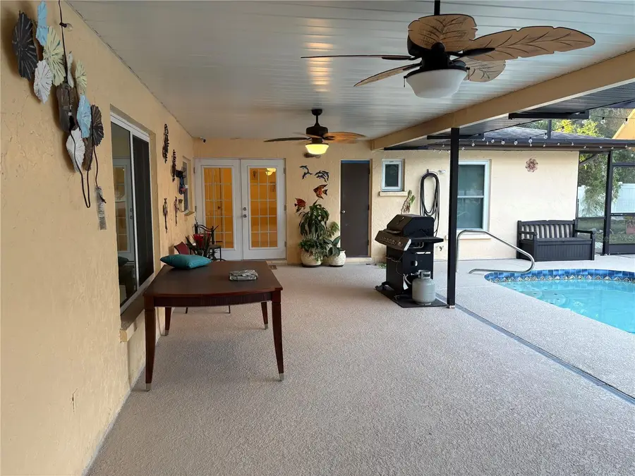 1117 Angela Maria Road, Sarasota, FL 34243 - Image #3