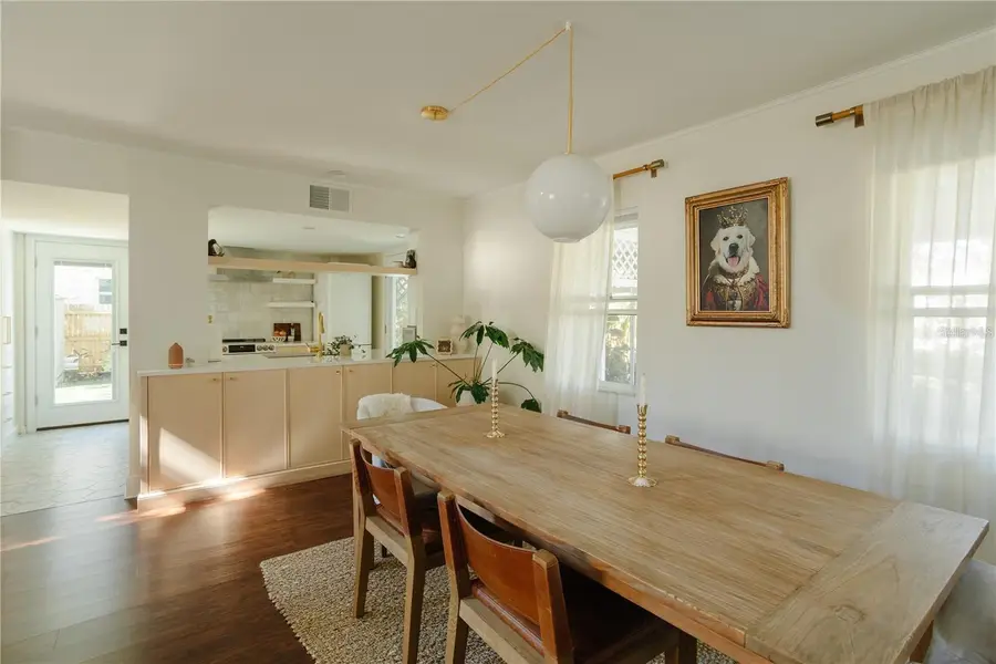 2337 Ixora Avenue, Sarasota, FL 34234 - Image #3