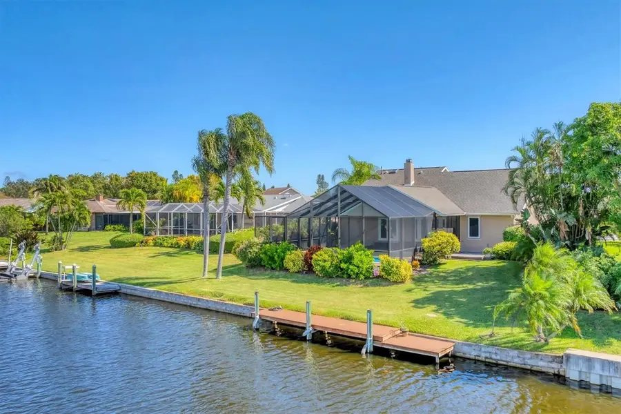 4704 Coral Lake Drive, Bradenton, FL 34210 - Image #3