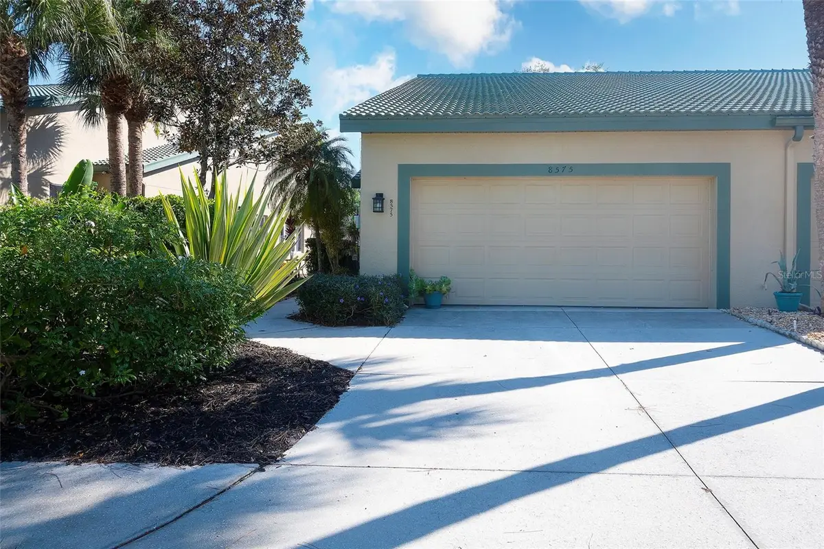 8575 54th Avenue Circle, E. Circle E, Bradenton, FL 34211 - Image #1